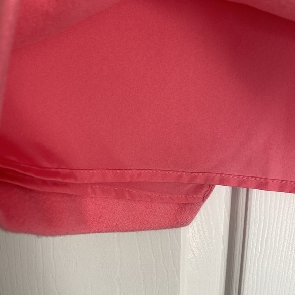 Loft NWT barbiecore pink pencil skirt with zipper embellishment. - Picture 13 of 14